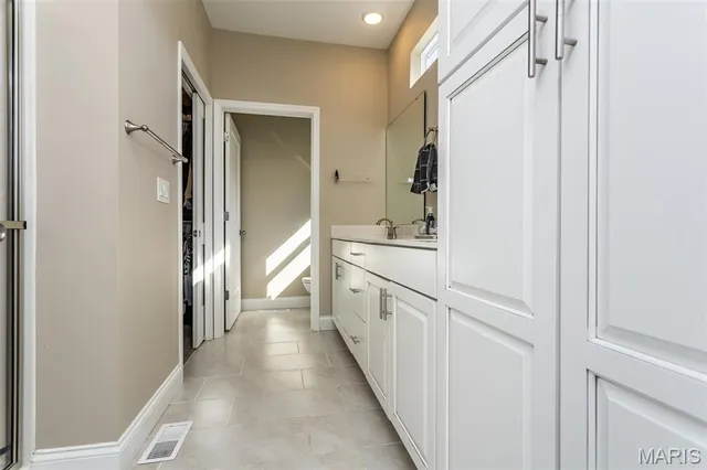 $474,900 | 7987 Matterhorn Canyon Road, Caseyville, IL 62232