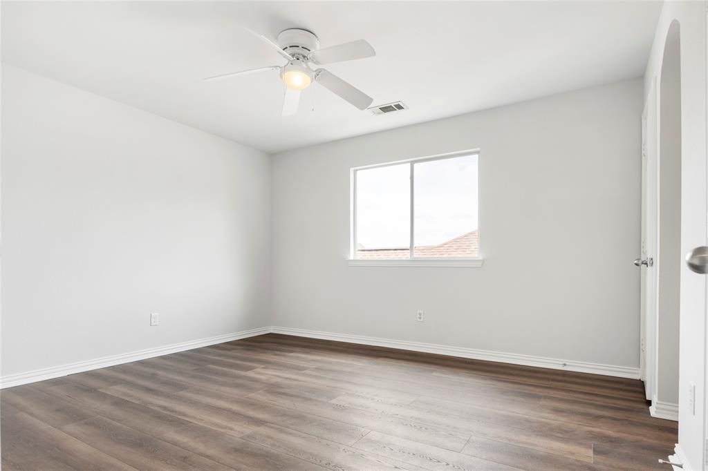 135 Springtree Street Denton, TX 76209 - Photo 17 of 26