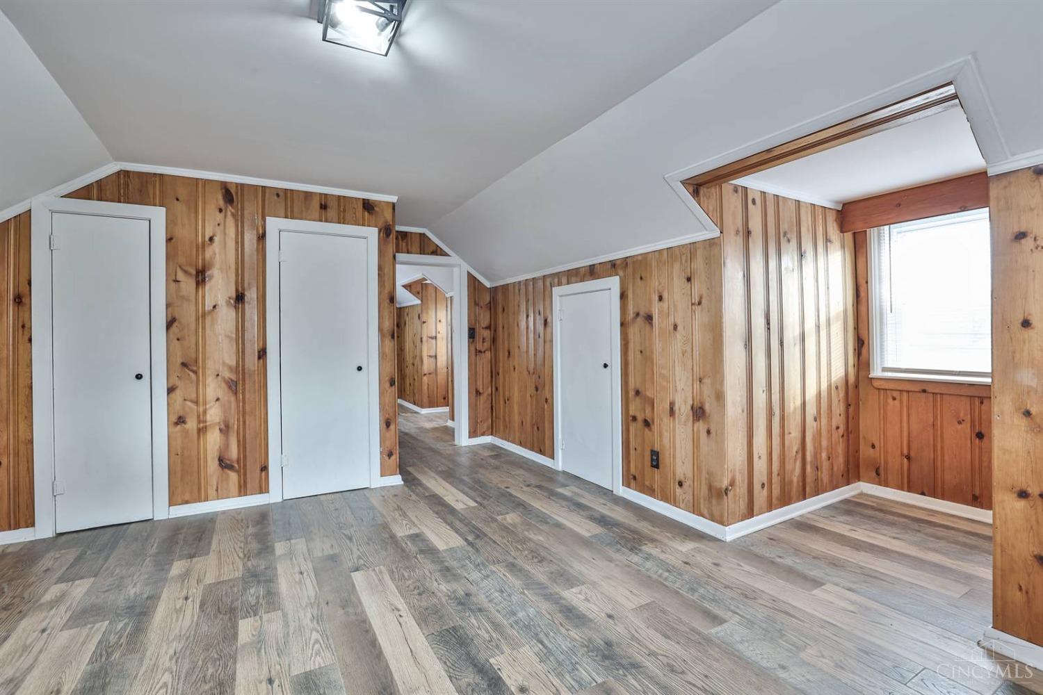 5509 Vogel Road Cincinnati, OH 45239 - Photo 18 of 24