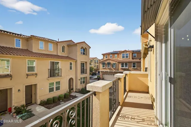 $749,990 | 449 Pecana Street, Camarillo, CA 93012