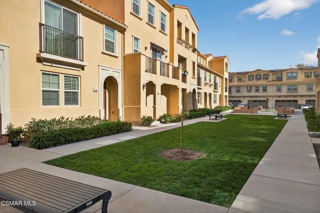 $749,990 | 449 Pecana Street, Camarillo, CA 93012