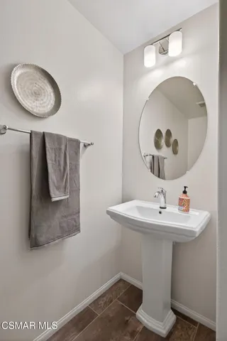 $749,990 | 449 Pecana Street, Camarillo, CA 93012