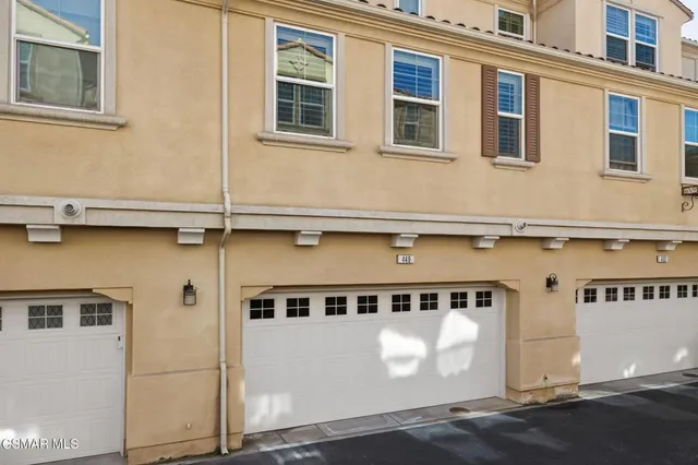 $749,990 | 449 Pecana Street, Camarillo, CA 93012