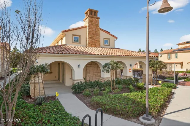 $749,990 | 449 Pecana Street, Camarillo, CA 93012