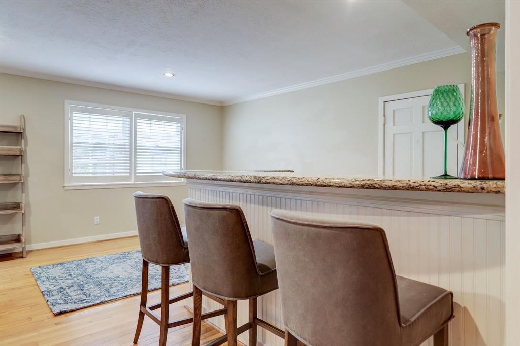 3827 Drake Street Houston, TX 77005 - Photo 11 of 23