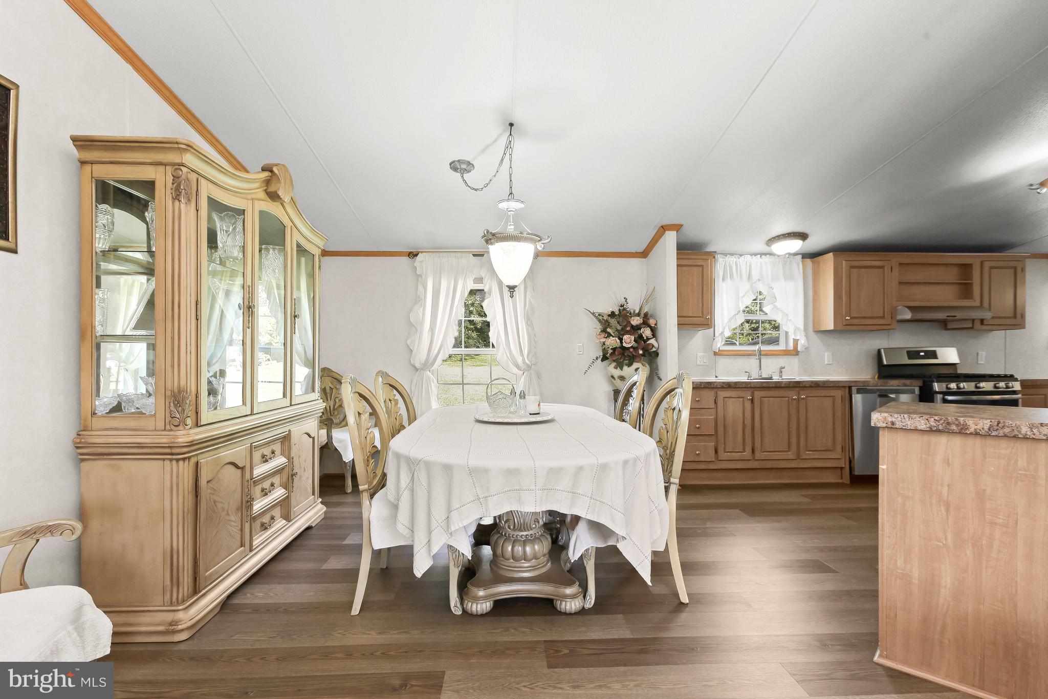 800 Torway Road Gardners, PA 17324 - Photo 11 of 42 Dining Room