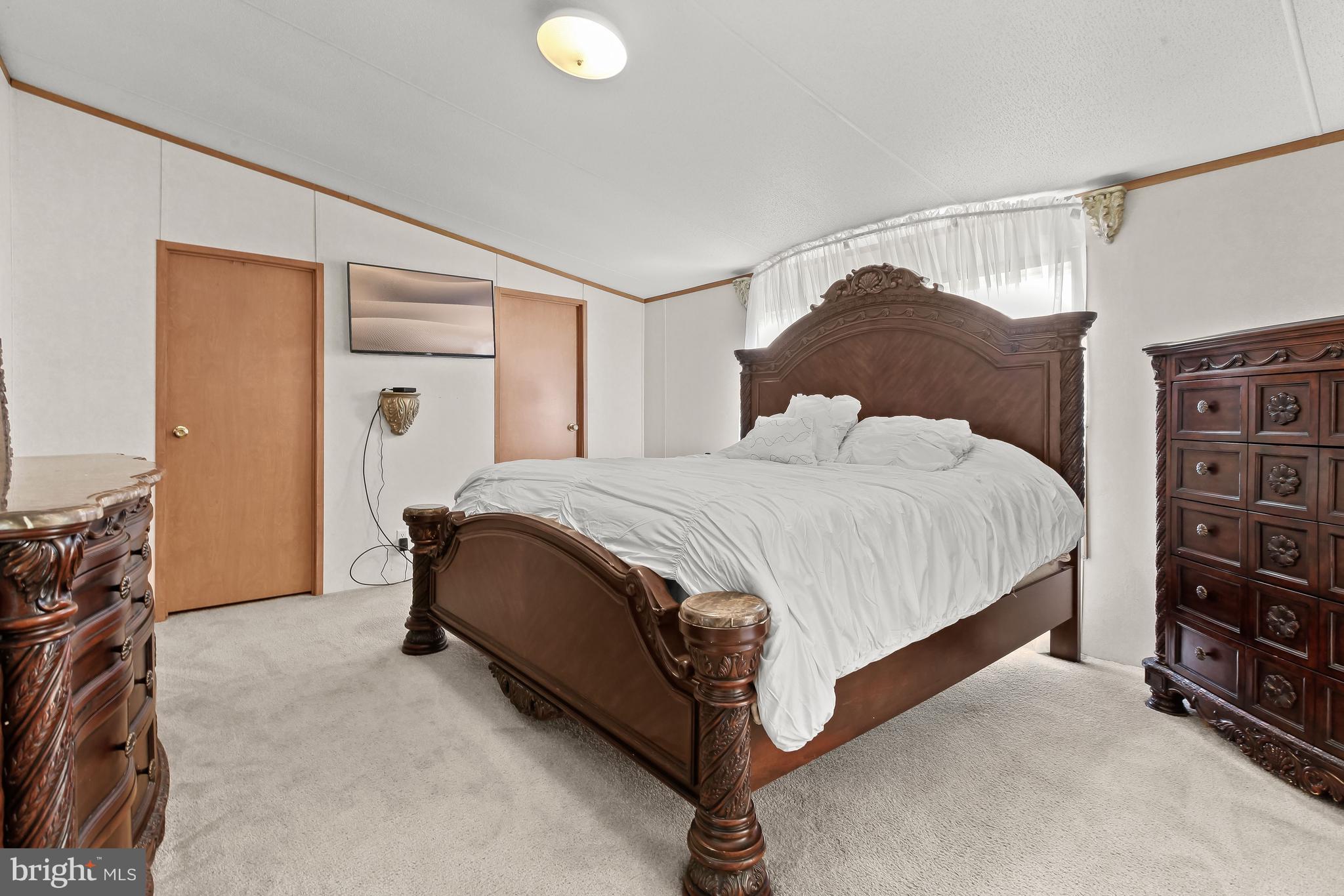800 Torway Road Gardners, PA 17324 - Photo 17 of 42 Primary Bedroom Suite