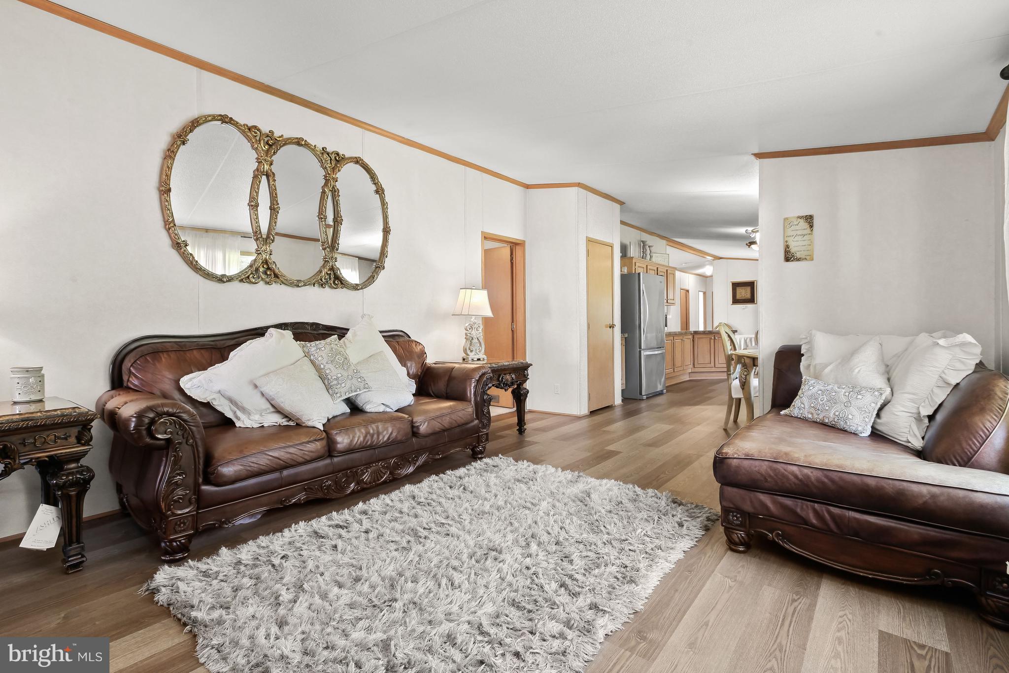 800 Torway Road Gardners, PA 17324 - Photo 4 of 42 Living Room