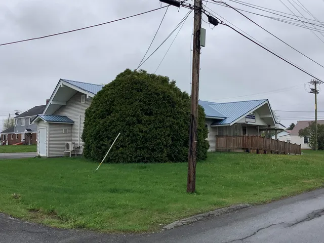 $214,000 | 33 Davis Street, Presque Isle, ME 04769