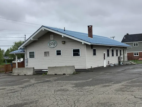 $199,000 | 33 Davis Street, Presque Isle, ME 04769
