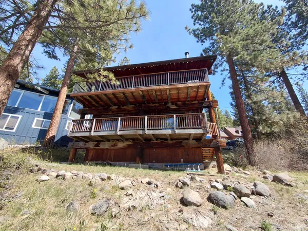 $825,000 | 295 Bend Avenue, Kings Beach, CA 96143