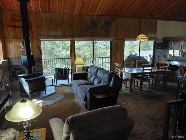 $825,000 | 295 Bend Avenue, Kings Beach, CA 96143