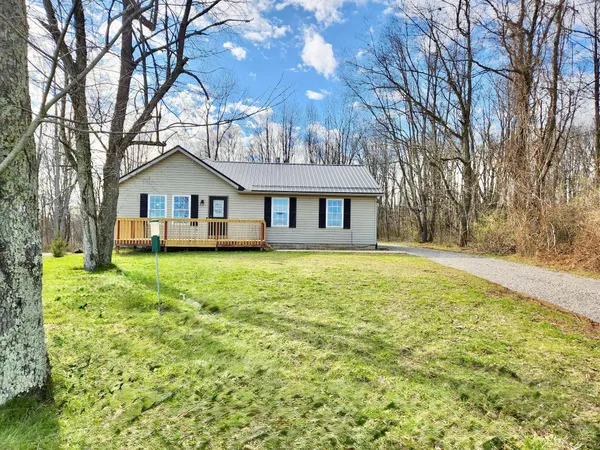 $309,000 | 14853 King Road, Howard, OH 43028