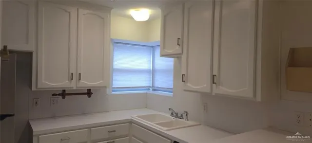 $1,400 | 1308 West Jasmine Avenue, McAllen, TX 78501