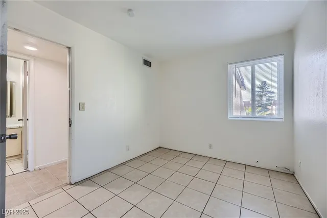 $905 | 3604 Thomas Avenue, Unit 4, North Las Vegas, NV 89030