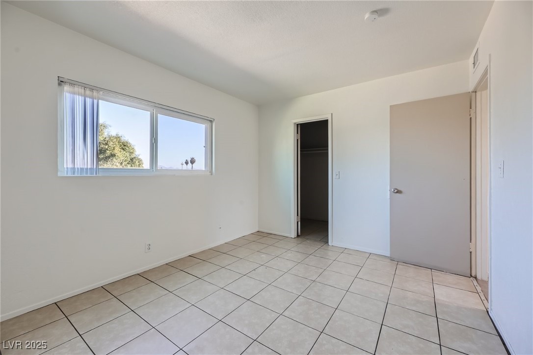 3604 Thomas Avenue, Unit 4 North Las Vegas, NV 89030 - Photo 13 of 17