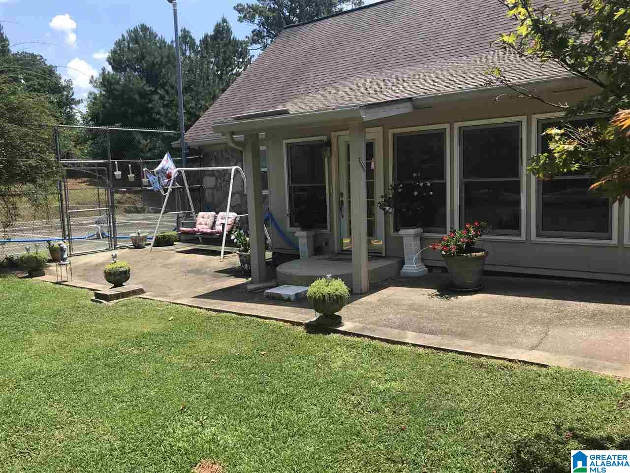 2620 Oldfield Road Sylacauga, AL 35150 - Photo 12 of 50