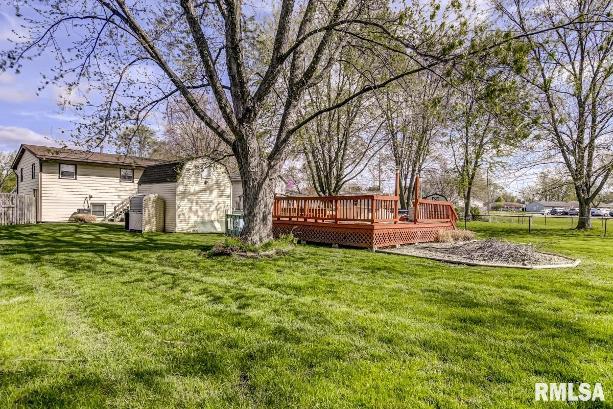 2620 Somerton Road Springfield, IL 62702 - Photo 32 of 40