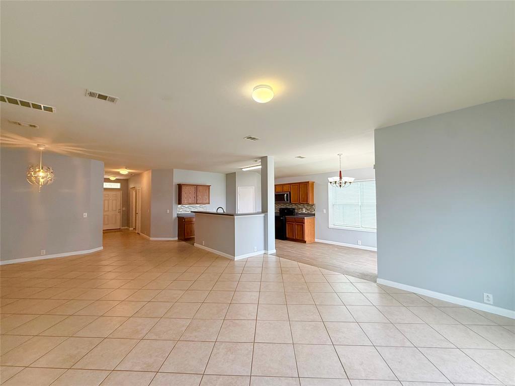 1705 Desperado Road Fort Worth, TX 76131 - Photo 11 of 20
