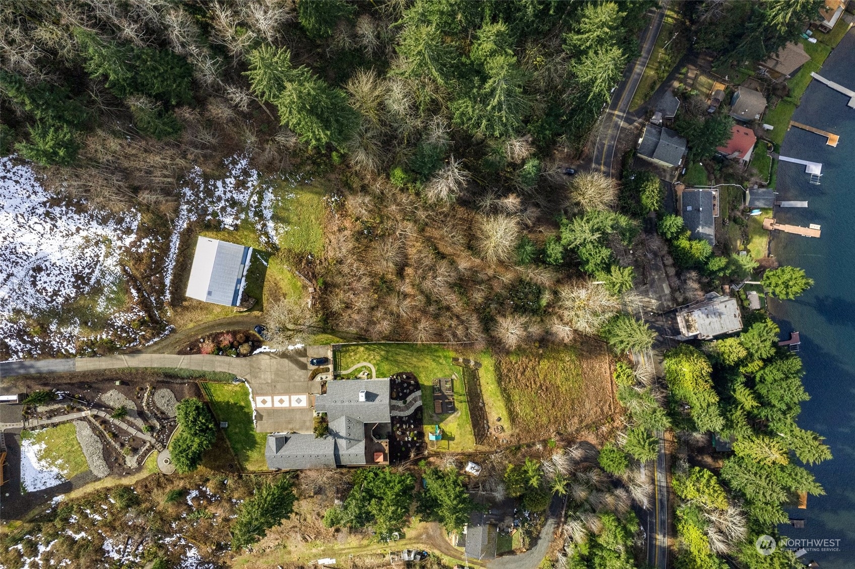 943 Summit Lake Shore Road Northwest Olympia, WA 98502 - Photo 34 of 40 a view of yard from balcony