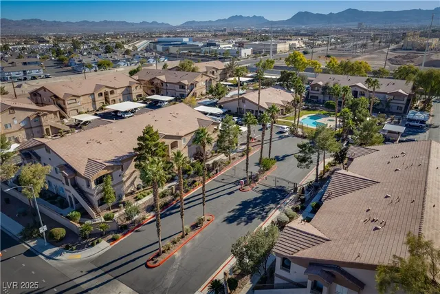 $200,000 | 5751 East Hacienda Avenue, Unit 256, Las Vegas, NV 89122