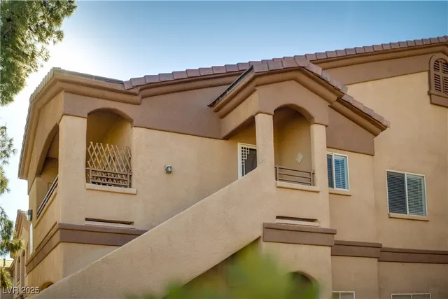 $200,000 | 5751 East Hacienda Avenue, Unit 256, Las Vegas, NV 89122