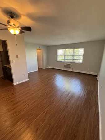 $1,925 | 210 Bergenline Avenue, Unit 12, Union City, NJ 07087