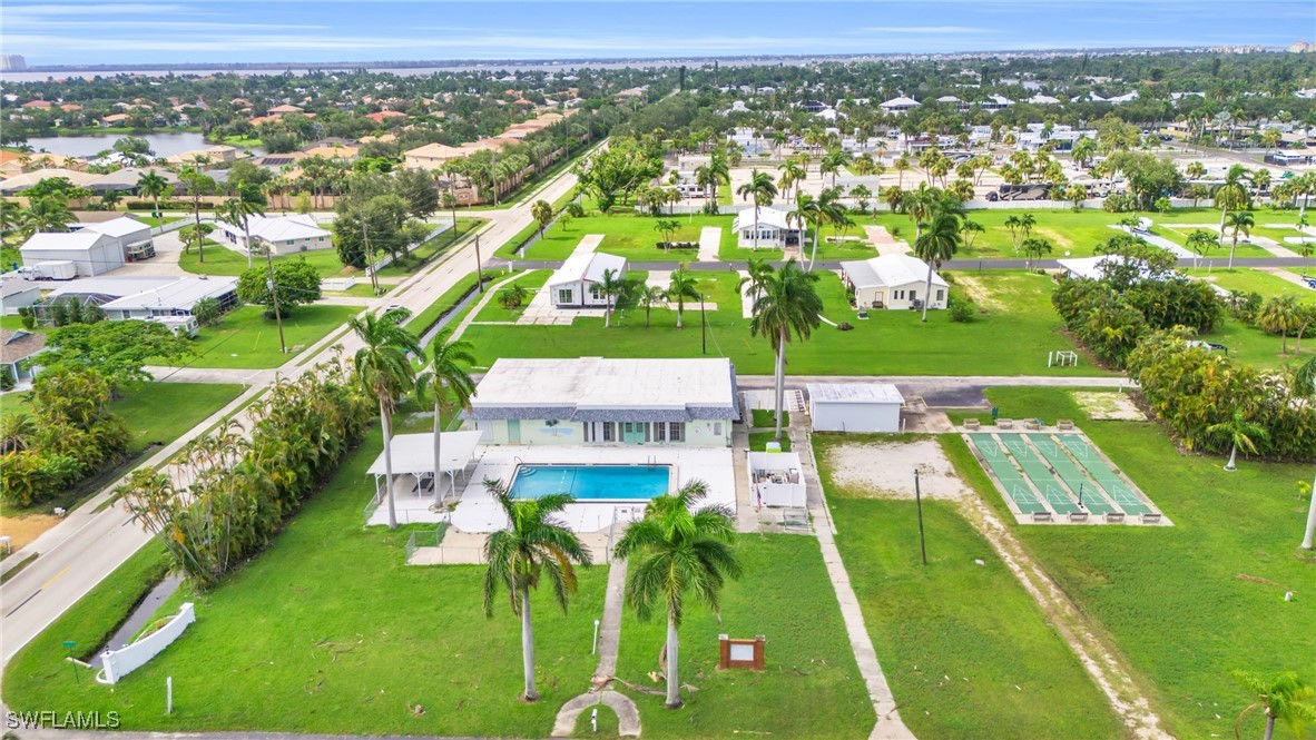 96 Oak Lane Fort Myers, FL 33908 - Photo 5 of 8