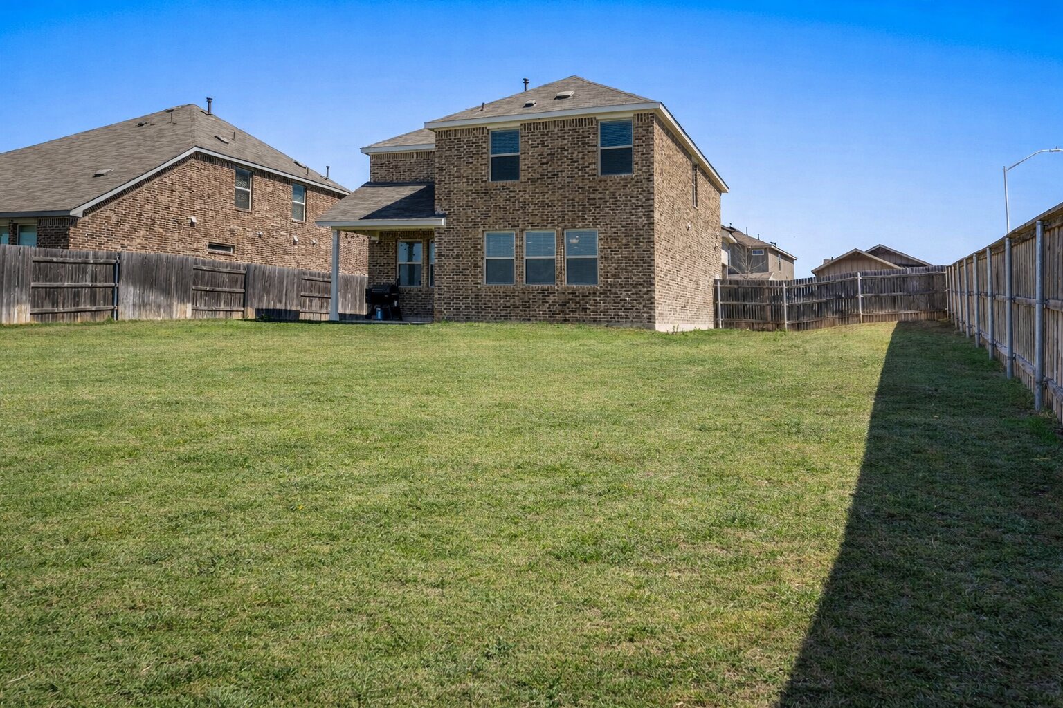 974 Pepperbark Loop Buda, TX 78610 - Photo 39 of 40 Plenty of space for your furry friends!