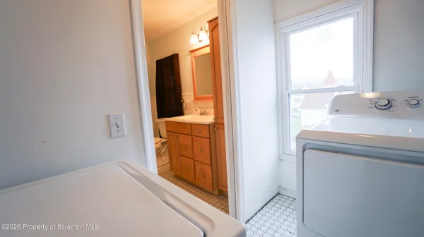 $1,300 | 1514 Farr Street, Scranton, PA 18504