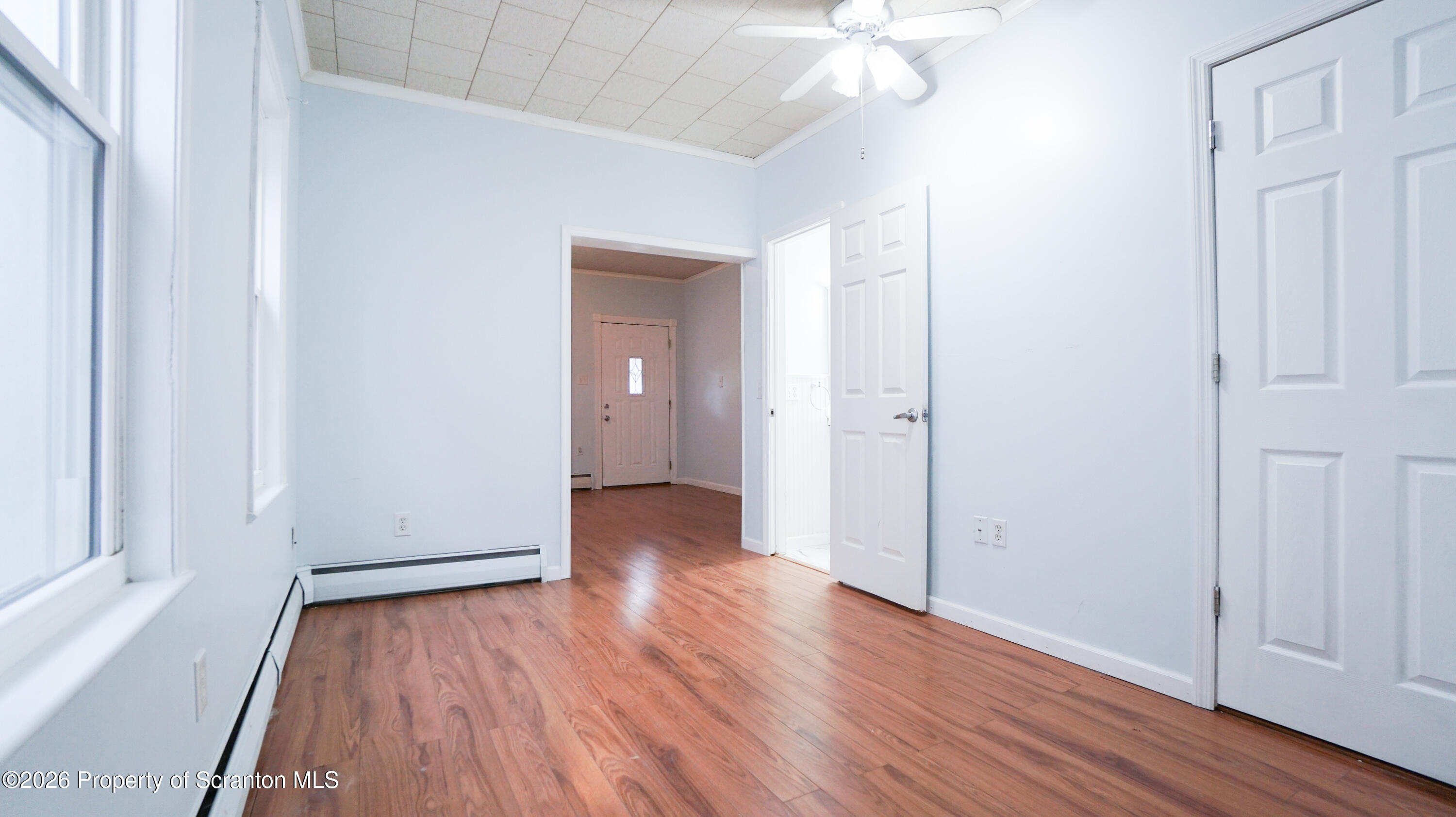 1514 Farr Street Scranton, PA 18504 - Photo 5 of 18 DSC09765