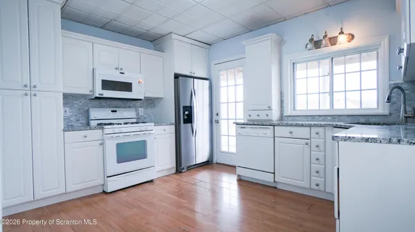 $1,300 | 1514 Farr Street, Scranton, PA 18504