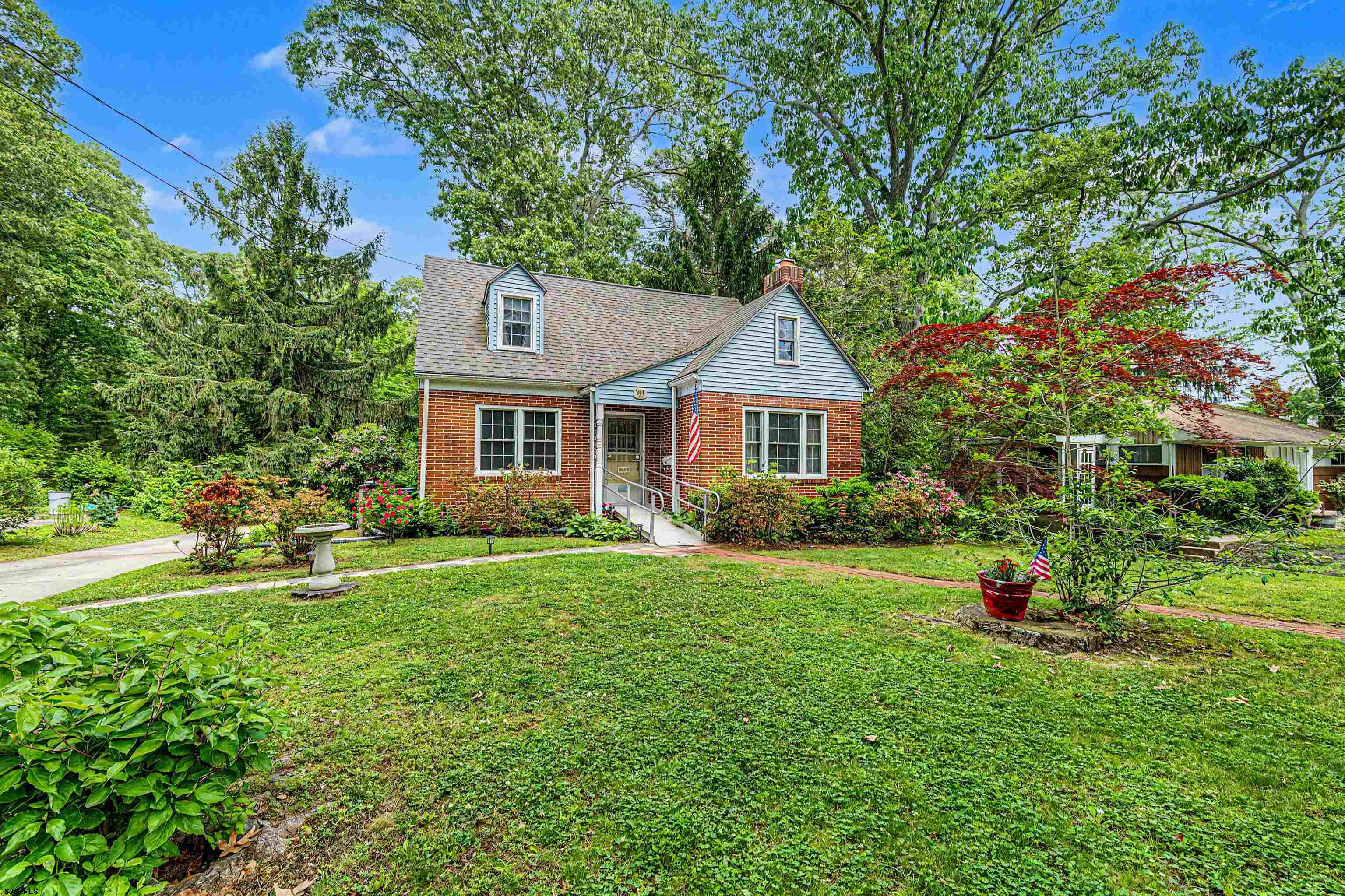 144 Pitney Road Absecon, NJ 08201 - Photo 47 of 47 a front view of a house with a yard