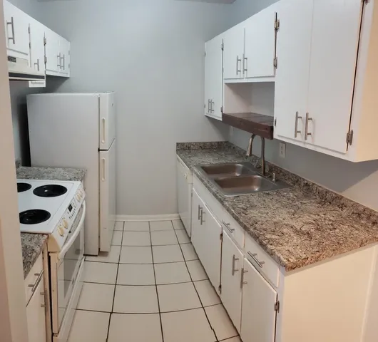 $1,400 | 2412 Talco Drive, Unit A, Tallahassee, FL 32303