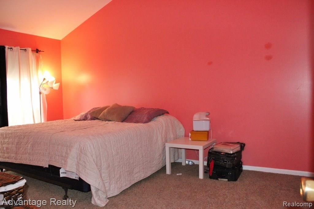 45613 Heather Ridge Drive, Unit 168 Macomb, MI 48044 - Photo 6 of 12 Heather Ridge 001 (1024x683).jpg