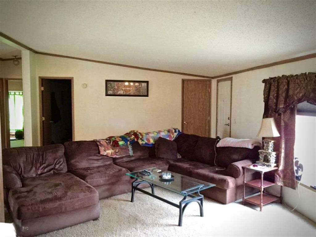 1385 North Blair Road Ithaca, MI 48847 - Photo 16 of 34 1817811-18
