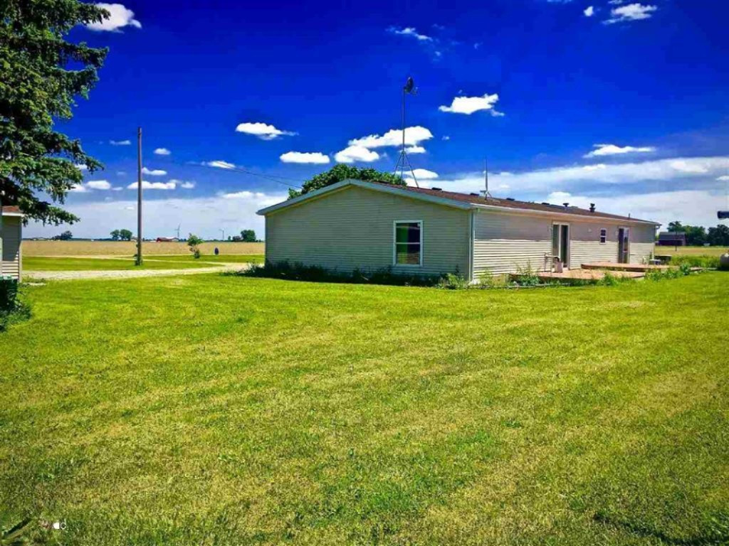 1385 North Blair Road Ithaca, MI 48847 - Photo 3 of 34 1817811-5