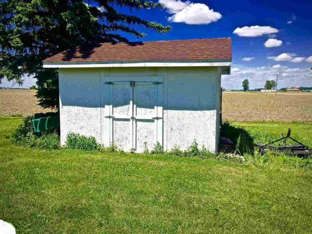 1385 North Blair Road Ithaca, MI 48847 - Photo 6 of 34 1817811-8