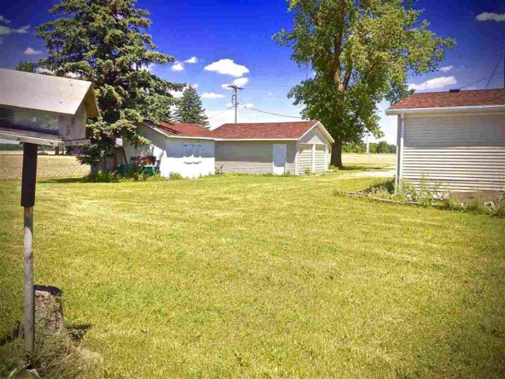 1385 North Blair Road Ithaca, MI 48847 - Photo 9 of 34 1817811-11