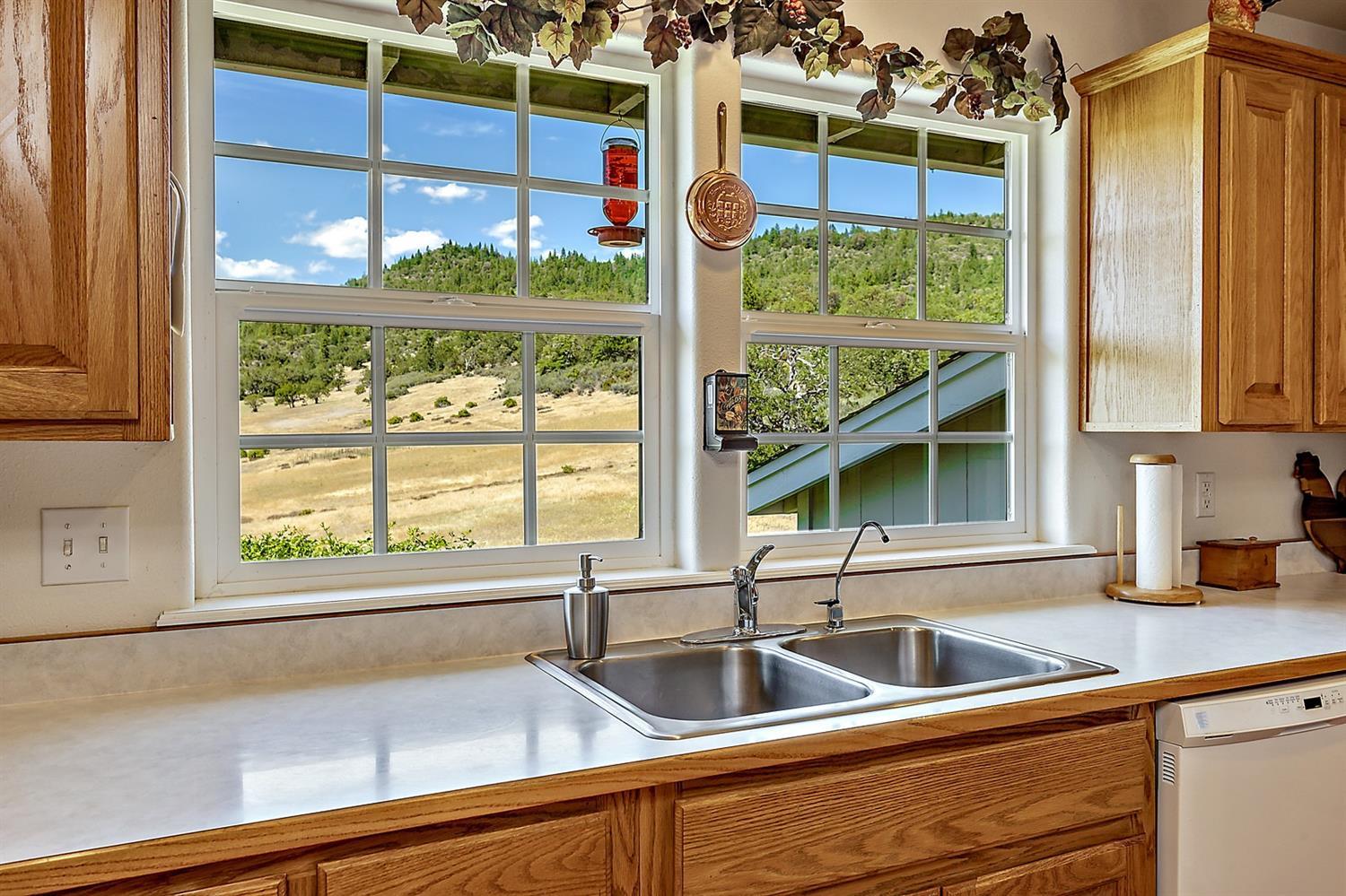 16632 Jones Road White City, OR 97503 - Photo 12 of 32 Additional Photo