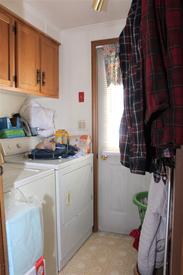 26 Old Cart Road Raymond, NH 03077 - Photo 8 of 9