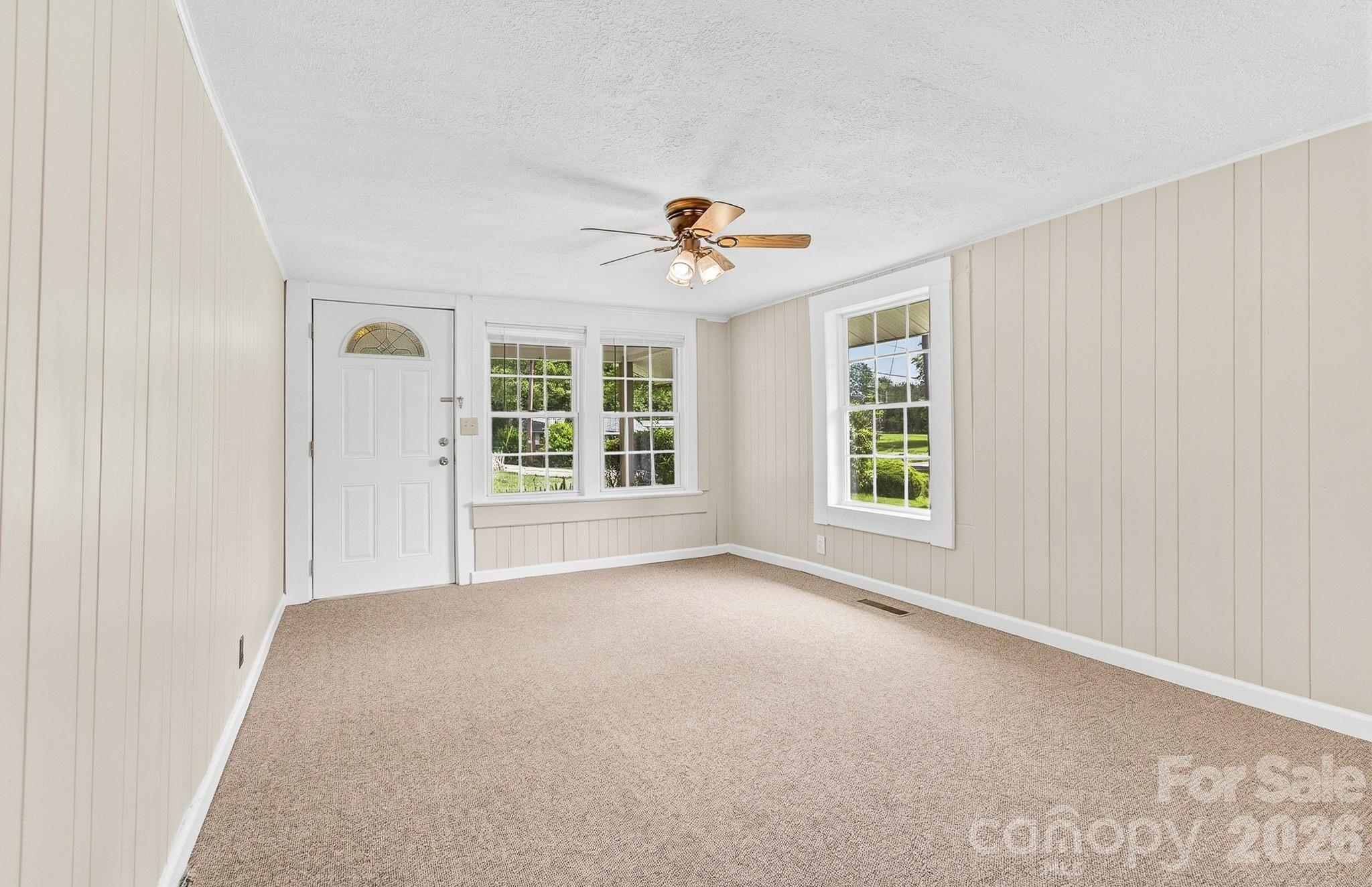 438 Loop Road Hendersonville, NC 28792 - Photo 30 of 40
