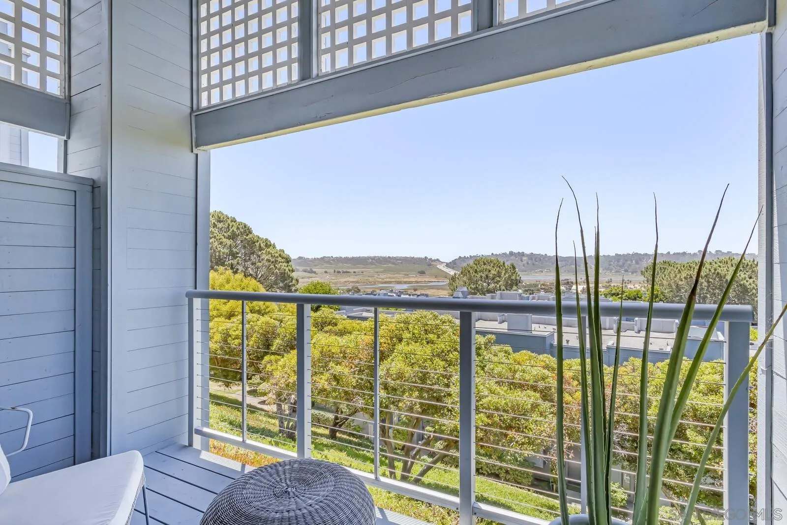 1031 Reliance Way Del Mar, CA 92014 - Photo 25 of 33 a view of a balcony
