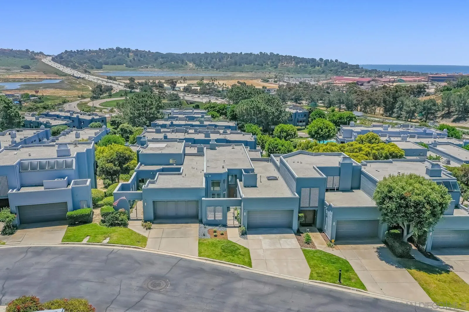 1031 Reliance Way Del Mar, CA 92014 - Photo 4 of 33 an aerial view of a house with yard swimming pool and outdoor seating