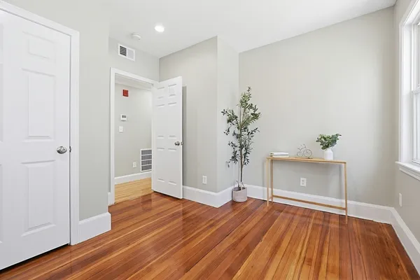 $3,800 | 574 Washington Street, Unit 2, Boston, MA 02135