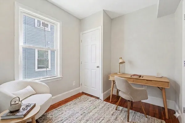 $3,800 | 574 Washington Street, Unit 2, Boston, MA 02135
