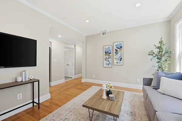 $3,800 | 574 Washington Street, Unit 2, Boston, MA 02135