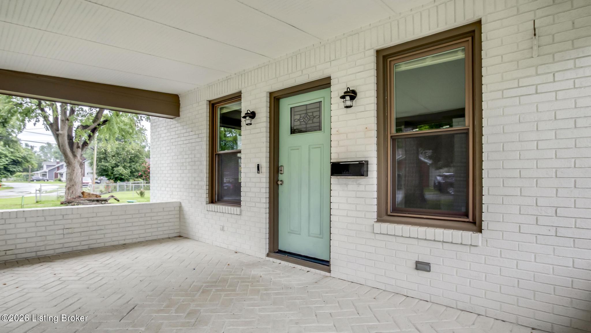 634 Country Club Road Louisville, KY 40206 - Photo 4 of 35 Front Porch