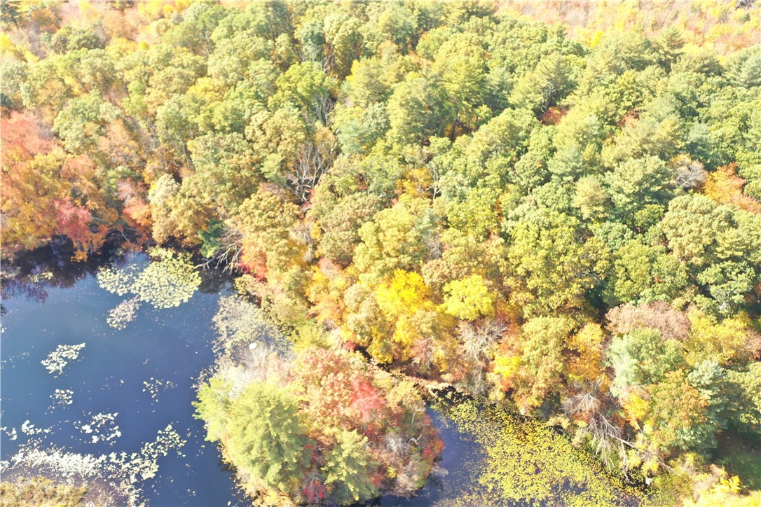 450 Log Road Smithfield, RI 02917 - Photo 9 of 49