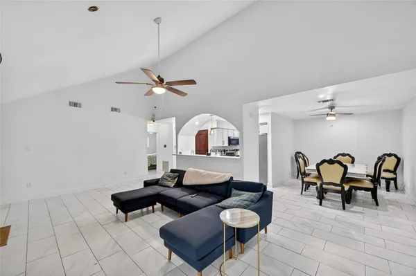 $2,200 | 11230 Bandlon Drive, Houston, TX 77072